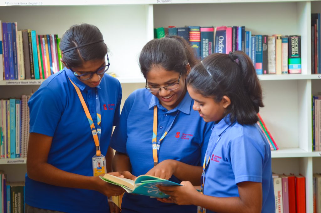 Secondary Class Spectrum School